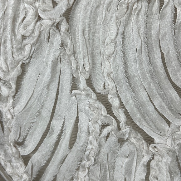 NWT S. Deer Textured Elegant Bell sleeve Blouse Size XL Excellent Condition - Picture 4 of 12